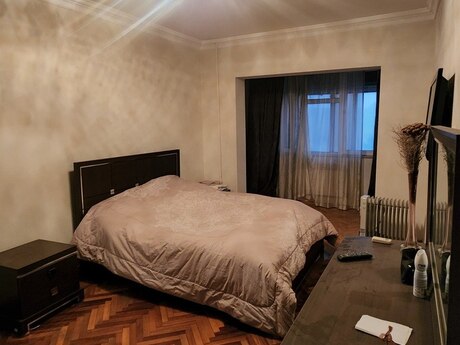 4 otaqlı mənzil, 100 m², Binəqədi: 350 000 ₼ 3