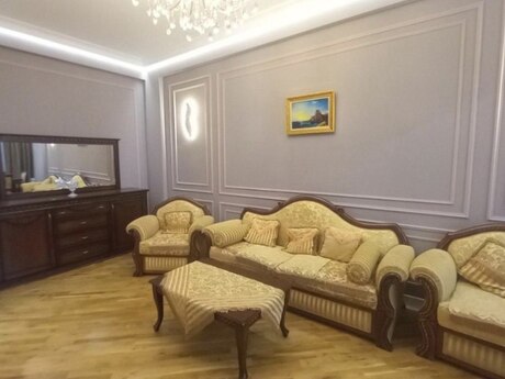 Kirayə 2 otaqlı mənzil, 90 m², İçəri Şəhər: 1 650 ₼/ay 4