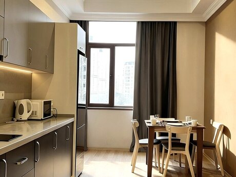 Kirayə 3 otaqlı mənzil, 160 m², Koroğlu: 1 100 ₼/ay 2