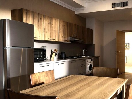 Kirayə 3 otaqlı mənzil, 160 m², Koroğlu: 1 100 ₼/ay 3