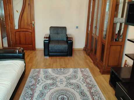 3 otaqlı mənzil, 75 m², Xalqlar Dostluğu: 235 000 ₼ 2