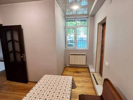 2-room apartment for rent, 80 m², 28 May: 800 ₼/mo 4
