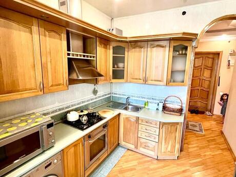 2-room apartment, 70 m², Nizami: 250 000 ₼ 4