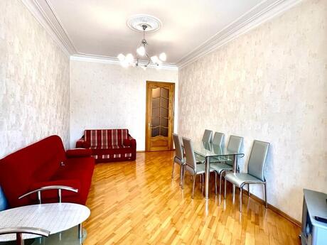 2-room apartment, 70 m², Nizami: 250 000 ₼ 2