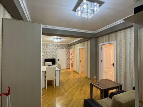 3 otaqlı mənzil, 110 m², İnşaatçılar: 259 000 ₼ 4