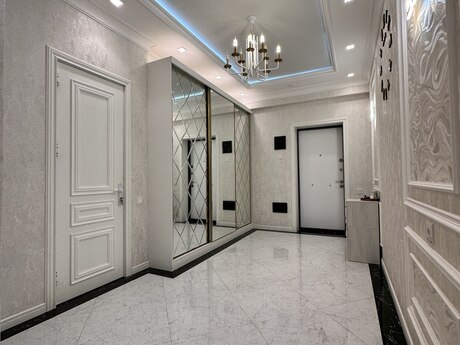 3 otaq · 90 m² · 13/24 mərtəbə, İnşaatçılar