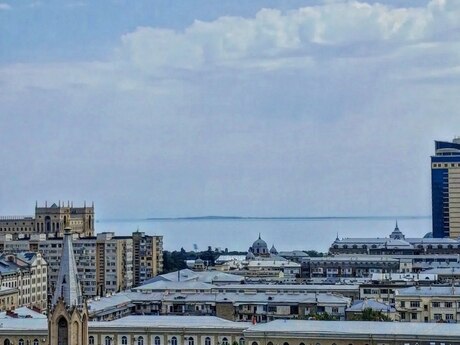 4 otaqlı mənzil, 200 m², 28 May: 535 000 ₼ 2