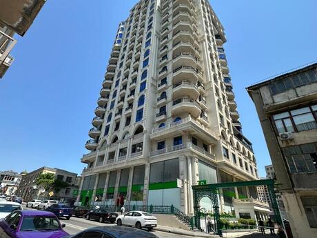 Elan №6407132 - Bakı, 28 May m., 3 otaqlı, 168 m², 11/18 mərtəbə