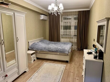 Elan №6407201 - Bakı, Yeni Yasamal q., 3 otaqlı, 125 m², 12/13 mərtəbə