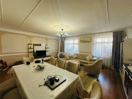 Elan №6407234 - Bakı, Xalqlar Dostluğu m., 3 otaqlı, 100 m², 4/5 mərtəbə