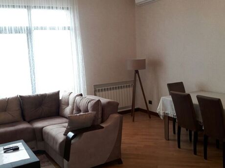 Kirayə 3 otaqlı mənzil, 110 m², 28 May: 1 600 ₼/ay 2