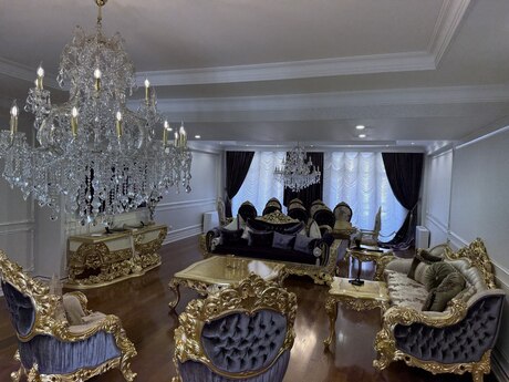 5 otaqlı mənzil, 330 m², Nizami: 1 250 000 ₼ 3
