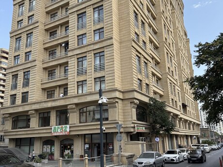 5-комн. · 330 m² · 10/17 этаж, Nizami