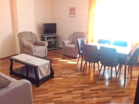 Объявление №6407294 - Баку, м. Низами, 2-комн., 70 м², 4/16 этаж