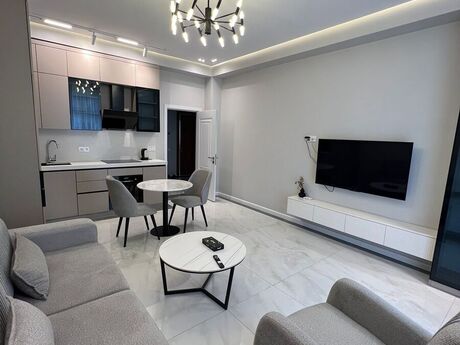 Kirayə 2 otaqlı mənzil, 70 m², Grand Hayat: 1 100 ₼/ay 2