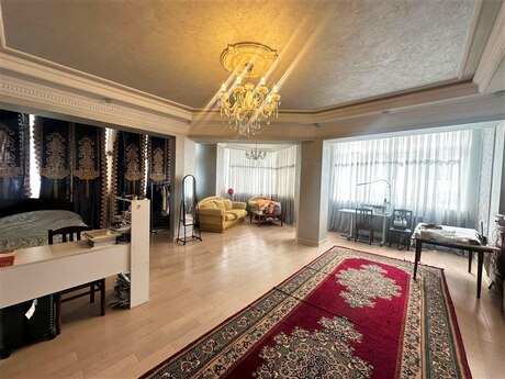 4 otaqlı mənzil, 158 m², İnşaatçılar: 420 000 ₼ 2