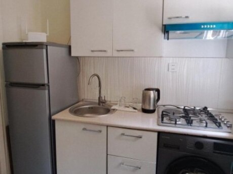 Kirayə 1 otaqlı mənzil, 25 m², 28 May: 600 ₼/ay 5