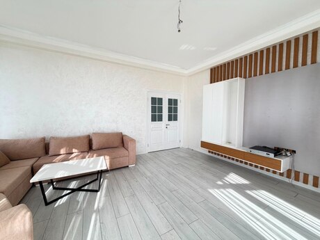 3 otaqlı mənzil, 120 m², Elmlər Akademiyası: 308 000 ₼ 2