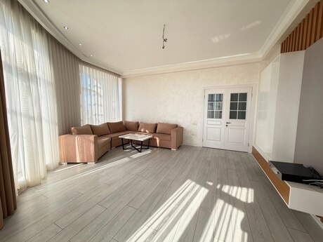 3 otaqlı mənzil, 120 m², Elmlər Akademiyası: 308 000 ₼ 3