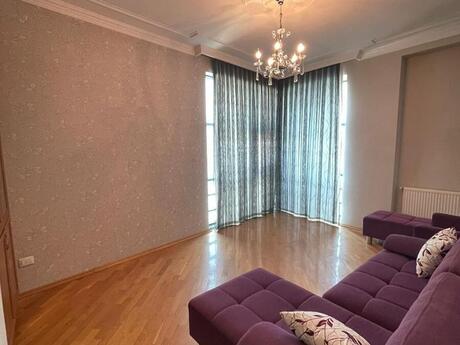 Kirayə 4 otaqlı mənzil, 200 m², 28 May: 1 500 ₼/ay 5