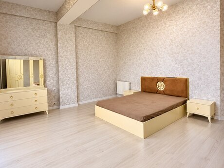 Kirayə 3 otaqlı mənzil, 88 m², 28 May: 1 400 ₼/ay 2