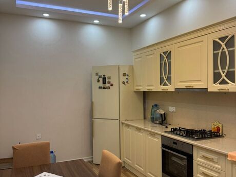 Kirayə 2 otaqlı mənzil, 70 m², Nəsimi: 1 200 ₼/ay 2
