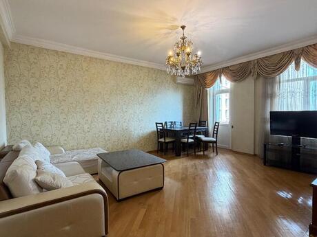 Объявление №6407592 - Баку, м. Низами, 3-комн., 145 м², 9/14 этаж