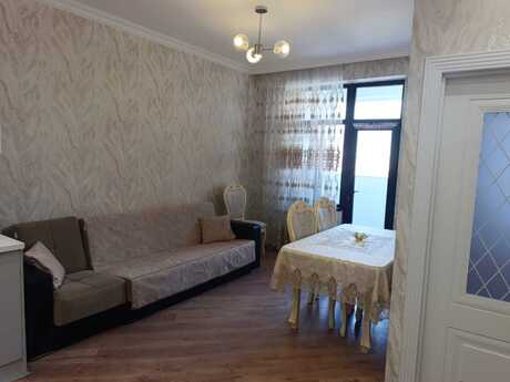 Kirayə 2 otaqlı mənzil, 71 m², 8-ci mikrorayon: 800 ₼/ay 2