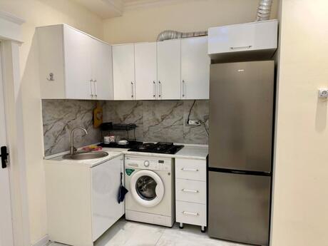3-room apartment for rent, 85 m², Şah İsmayıl Xətai: 1 200 ₼/mo 5