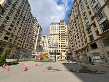 2 otaqlı mənzil, 62 m², Nərimanov: 245 000 ₼ 2