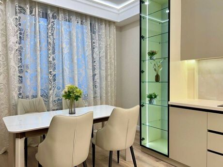 Kirayə 2 otaqlı mənzil, 80 m², Nizami: 1 400 ₼/ay 2