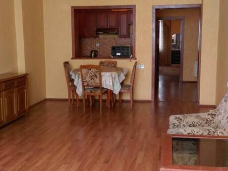 3 otaqlı mənzil, 110 m², Nərimanov: 329 999 ₼ 2
