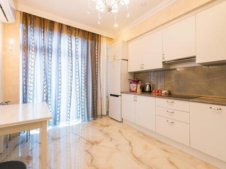 Kirayə 3 otaqlı mənzil, 115 m², Grand Hayat: 1 200 ₼/ay 4