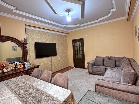 3-комнатная квартира, 101 м², Həzi Aslanov: 240 000 ₼ 2