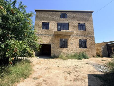 Elan №6407827 - Bakı, Novxanı q., 5 otaqlı, 400 m²