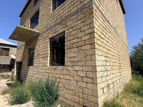 5 otaqlı həyət evi, 400 m², Novxanı: 130 000 ₼ 2