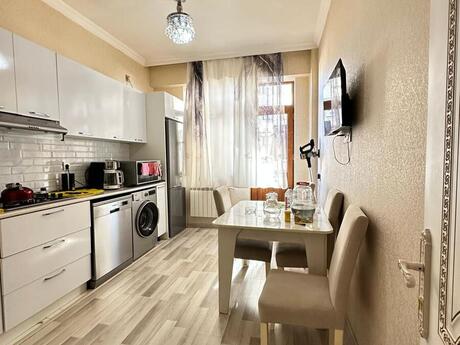 Сдаётся 2-комнатная квартира в новостройке, Memar Əcəmi, 72 м², 840 AZN/мес, фото 5 / 12