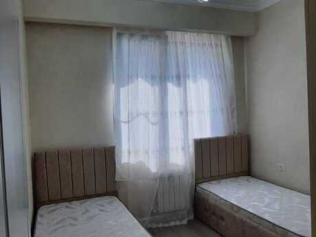 Kirayə 3 otaqlı mənzil, 90 m², İnşaatçılar: 700 ₼/ay 2