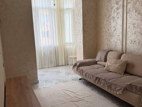Elan №6407892 - Bakı, İnşaatçılar m., 2 otaqlı, 65 m², 14/21 mərtəbə