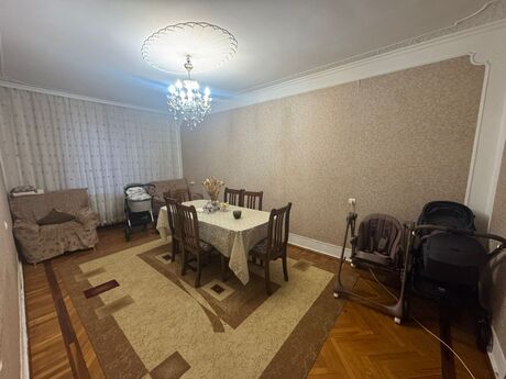 Объявление №6407898 - Баку, м. Халглар Достлугу, 4-комн., 100 м², 8/9 этаж