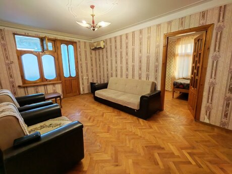 Объявление №6407907 - Баку, м. Нариман Нариманов, 2-комн., 55 м², 4/5 этаж