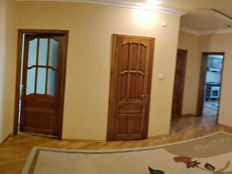 Kirayə 3 otaqlı mənzil, 125 m², 20 Yanvar: 900 ₼/ay 3