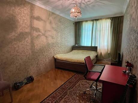 3 otaqlı mənzil, 100 m², 8 Noyabr: 235 000 ₼ 2