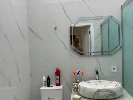 Kirayə 2 otaqlı mənzil, 54 m², Xalqlar Dostluğu: 700 ₼/ay 3