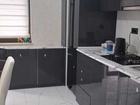 Elan №6408089 - Bakı, 28 May m., 3 otaqlı, 85 m², 5/17 mərtəbə