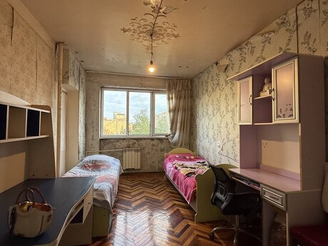 4-комнатная квартира, 115 м², Xalqlar Dostluğu: 210 000 ₼ 4