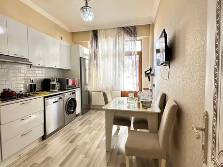 Kirayə 2 otaqlı mənzil, 80 m², Memar Əcəmi: 840 ₼/ay 2