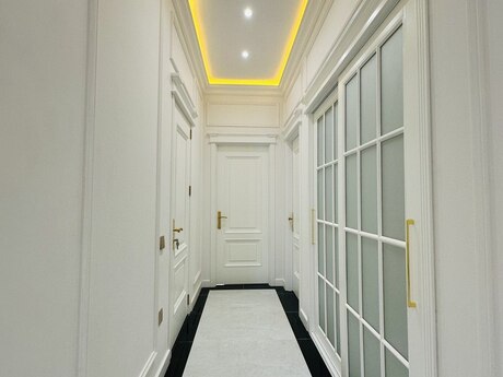 3 otaqlı mənzil, 150 m², Nizami: 620 000 ₼ 2