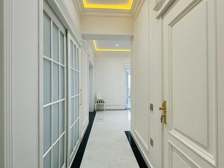 3 otaqlı mənzil, 150 m², Nizami: 620 000 ₼ 3