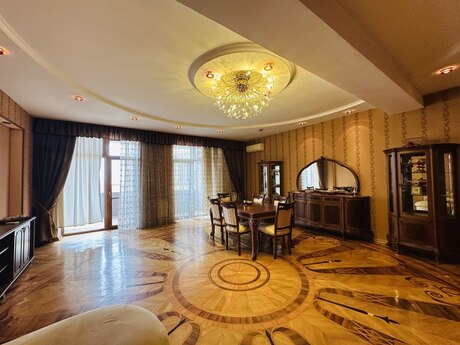 3 otaqlı mənzil, 162 m², 28 May: 459 000 ₼ 4